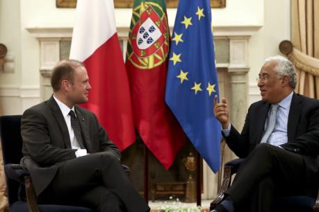 Các nước EU họp bàn về hướng đi trong tình hình mới