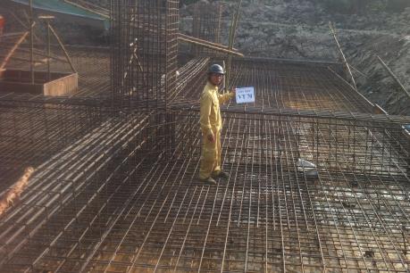 Đẩy nhanh tiến độ giải phóng mặt bằng các dự án lưới điện