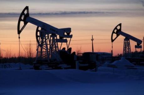 Giá dầu châu Á đi xuống do dự báo sản lượng dầu tại Mỹ sẽ tăng mạnh