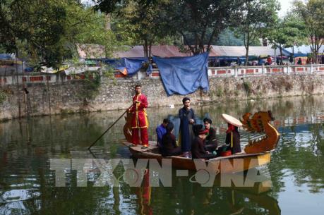 Trảy hội chùa Phật Tích nghe huyền thoại "Từ Thức gặp tiên"