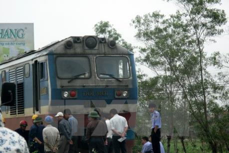 Đồng Nai: Tàu hỏa tông ô tô, nhiều người thương vong