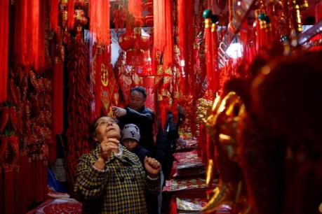 Người dân Trung Quốc chi tiêu mạnh trong dịp Tết âm lịch