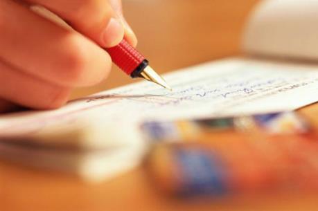 Bài mẫu viết thư UPU 46 năm 2017: Hãy phòng chống bệnh ung thư từ hôm nay 