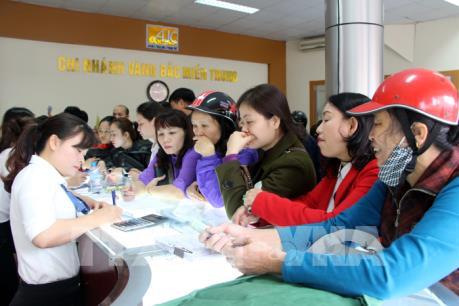 Giá vàng hôm nay 4/8 bất ngờ tăng mạnh