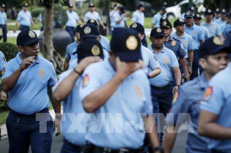 Sa thải gần 100 cảnh sát do sử dụng ma túy