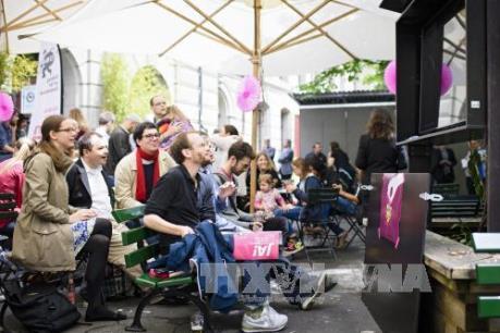 Thụy Sĩ trưng cầu ý dân về nới lỏng thủ tục nhập tịch