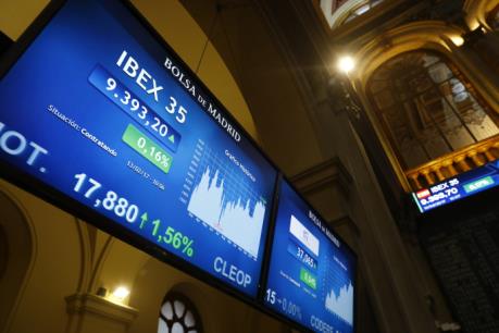 Chứng khoán Âu - Mỹ khởi đầu tuần mới trong sắc xanh nhờ Eurozone