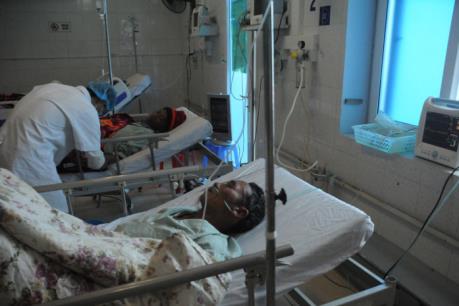 Tin mới nhất về vụ nghi ngộ độc thực phẩm tại Lai Châu: Thêm hai nạn nhân tử vong