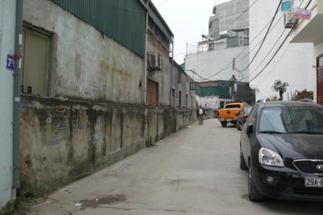 Tranh cãi xung quanh việc tự ý phá dỡ tường bao của khu tập thể Đại học Y Hà Nội