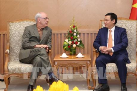 Phó Thủ tướng Vương Đình Huệ tiếp Hiệu trưởng Trường Chính sách công và Môi trường Mỹ