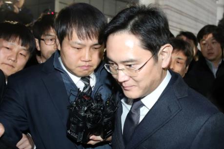 Phó Chủ tịch Samsung chính thức bị bắt giữ