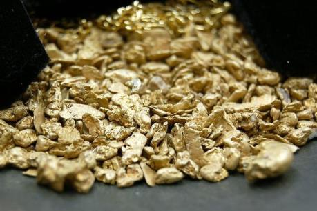 Giá vàng hôm nay 17/2: Tiếp tục tăng, vững vàng ở ngưỡng 37 triệu đồng/lượng