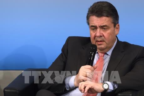 Đức gặp khó trong việc tăng chi tiêu cho quốc phòng