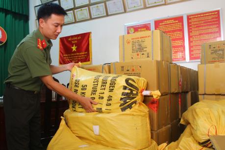 Sơn La bắt liên tiếp các vụ tàng trữ sử dụng trái phép vật liệu nổ