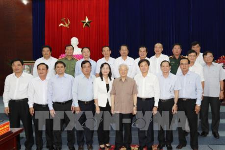 Tổng Bí thư Nguyễn Phú Trọng: Ưu tiên phát triển nông nghiệp công nghệ cao