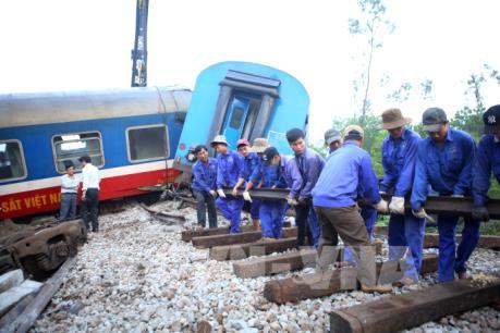 Tin mới về vụ tai nạn giữa tàu hỏa và xe ben tại Thừa Thiên - Huế