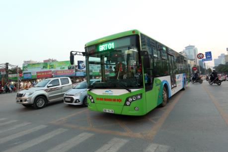 Thử nghiệm thẻ vé xe buýt điện tử trên buýt nhanh BRT