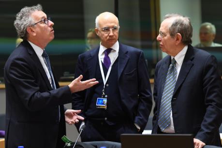 EU thất thu vì nạn trốn thuế