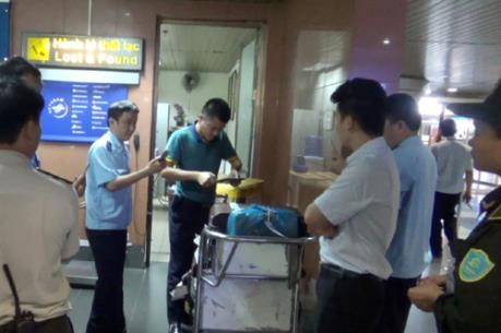 Phát hiện 32 kiện hàng không người nhận tại Sân bay quốc tế Nội Bài