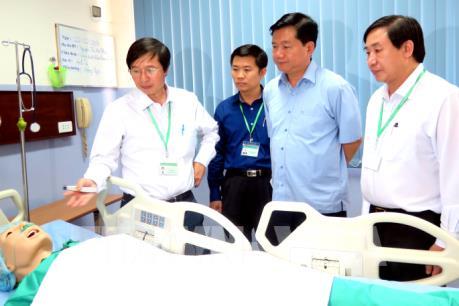 Xây dựng bệnh viện thực hành chuẩn để nâng cao chất lượng đào tạo sinh viên ngành y