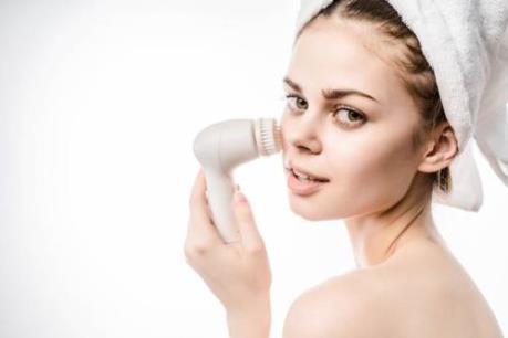 Máy rửa mặt: Nên hay không?