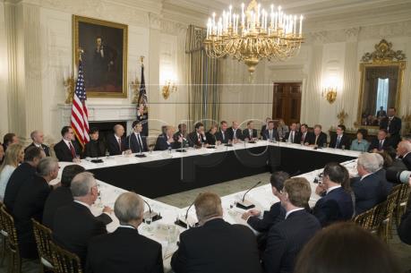 Tổng thống Mỹ với kế hoạch “hồi hương” hàng triệu việc làm