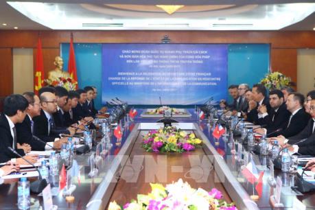 Việt Nam đề nghị Pháp hỗ trợ trong quá trình xây dựng Chính phủ điện tử
