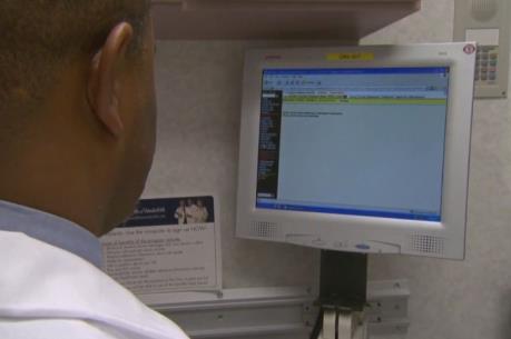 Vì sao cần lập hồ sơ điện tử để theo dõi sức khỏe cá nhân?