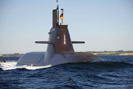 Israel điều tra thương vụ mua tàu ngầm Đức