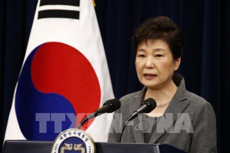 Tổng thống Park Geun-hye bị xác định là nghi phạm tham nhũng