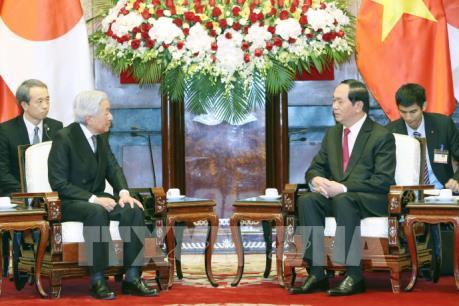 Chủ tịch nước Trần Đại Quang đón, hội kiến với Nhà vua Nhật Bản Akihito