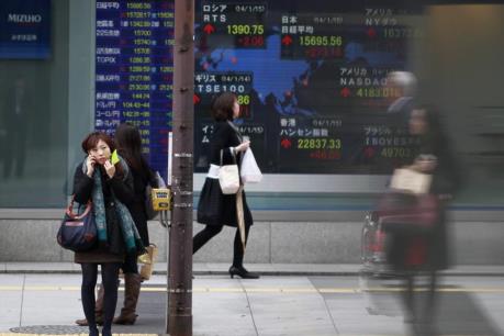 Sắc xanh phủ khắp các sàn chứng khoán châu Á