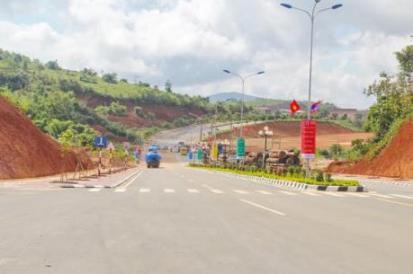 Đầu tư tuyến đường cao tốc Bờ Y - Ngọc Hồi- Pleiku