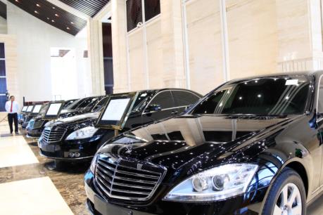 Lào đấu giá xe lãnh đạo cấp cao bổ sung công quỹ phát triển đất nước