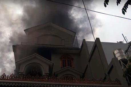 Cháy lớn tại biệt thự ở TP.HCM, một người tử vong