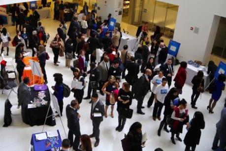 Chuyên gia ILO: Đại dịch làm trầm trọng thêm tình trạng bất bình đẳng trên thị trường lao động