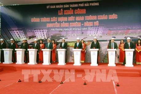 Khởi công nút giao thông khác mức khai thông “nút thắt” vào hệ thống cảng biển Hải Phòng