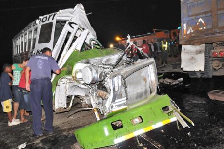 Tai nạn xe khách thảm khốc ở Panama, ít nhất 16 người thiệt mạng