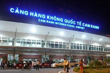 Giải quyết tình trạng quá tải ở Cảng Hàng không quốc tế Cam Ranh