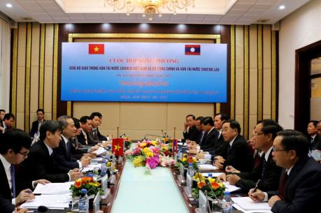 Sớm triển khai cao tốc nối Hà Nội - Viêng Chăn