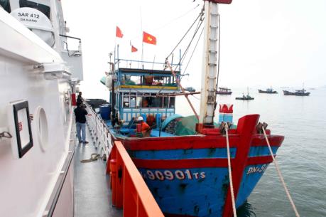 Tin mới nhất về cứu nạn các thuyền viên tàu ĐNa 90901 TS 