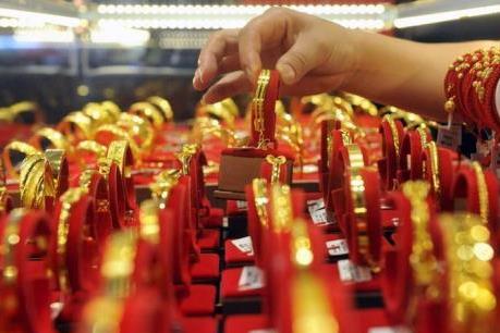 Giá vàng châu Á ngày 8/3 vẫn gần các mức thấp trong 4 tuần