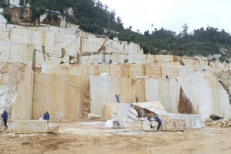 Thủ tướng gỡ khó cho xuất khẩu đá hoa dạng khối