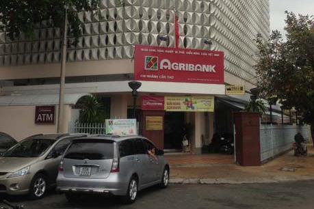 Khởi tố nguyên Giám đốc Agribank Cần Thơ