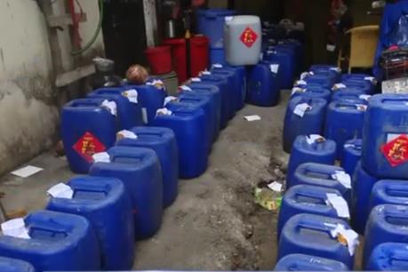 Hà Nội thu giữ hơn 1.000 lít rượu không rõ nguồn gốc