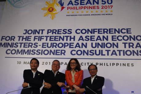 ASEAN nỗ lực ký kết RCEP trong năm 2017