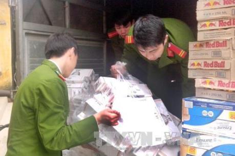 Bắt giữ thuốc lá lậu vận chuyển từ An Giang về Cần Thơ tiêu thụ