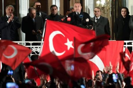 Đức phản đối Thổ Nhĩ Kỳ vận động chính trị qua các buổi mít tinh ở Đức