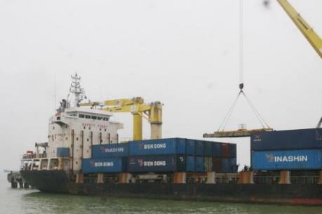 Vận chuyển hàng hóa trái phép trên biển bị phạt từ 3 triệu đồng