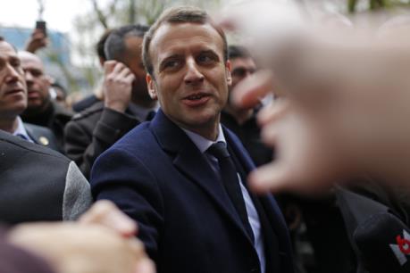 Cơ quan công tố Paris mở cuộc điều tra liên quan ứng cử viên Emmanuel Macron